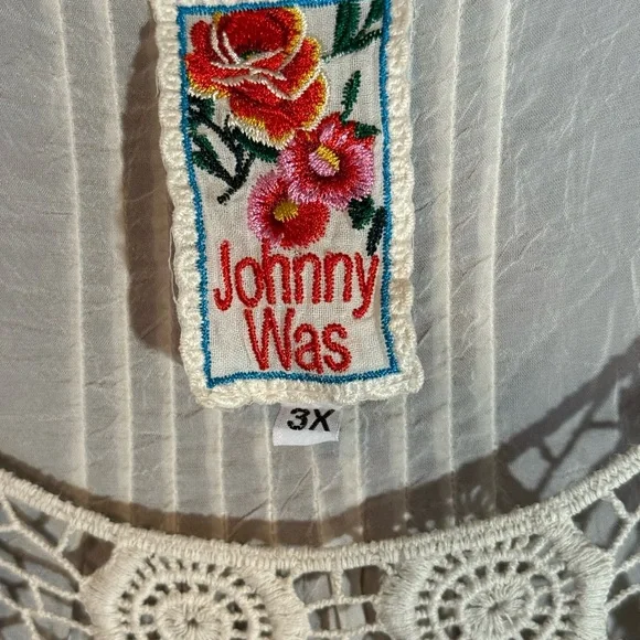 Johnny Was Elegant White Lace Women's Top/Dress - Picture 8 of 9